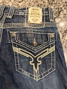 Rock Revival Men’s Dark Blue Embroidered Pocket Jeans size 34/32 NWOT